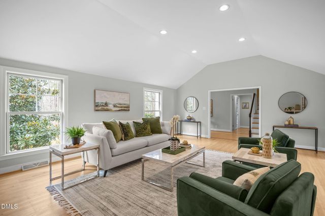 600 Lakeshore Lane, Chapel Hill, NC 27514