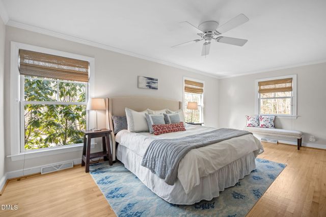 600 Lakeshore Lane, Chapel Hill, NC 27514