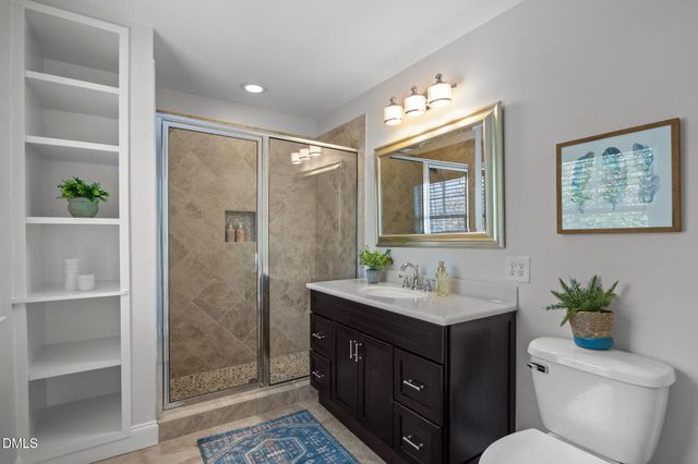 600 Lakeshore Lane, Chapel Hill, NC 27514