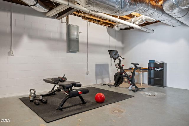 600 Lakeshore Lane, Chapel Hill, NC 27514