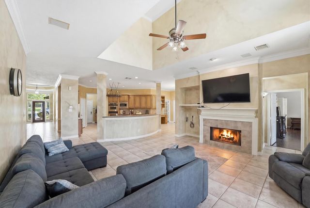 7303 Texas Laurel Loop, Humble, TX 77346