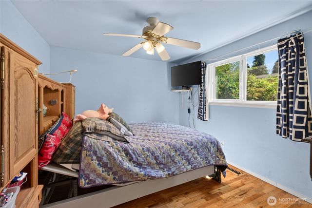 26440 127th Avenue SE, Kent, WA 98030