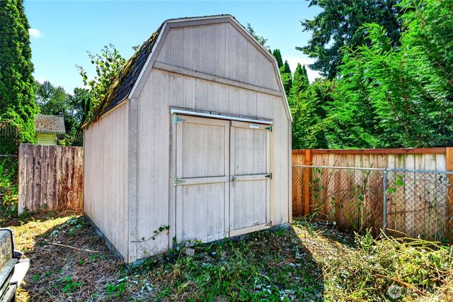 26440 127th Avenue SE, Kent, WA 98030