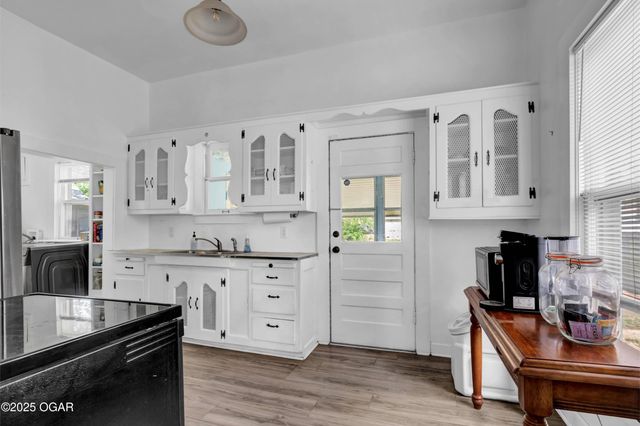 1815 S Empire Avenue, Joplin, MO 64801