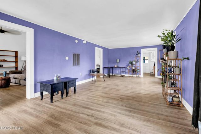 1815 S Empire Avenue, Joplin, MO 64801