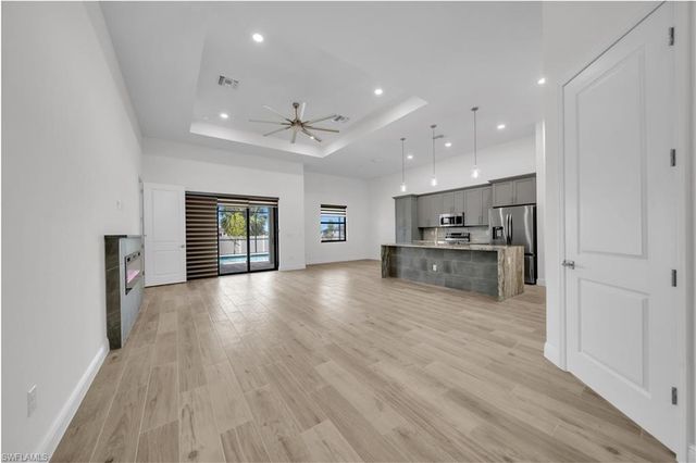 4107 NW 37th ST, Cape Coral, FL 33993