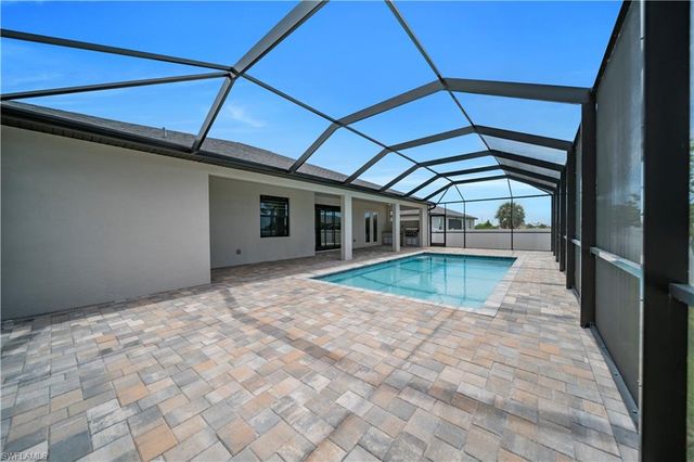 4107 NW 37th ST, Cape Coral, FL 33993