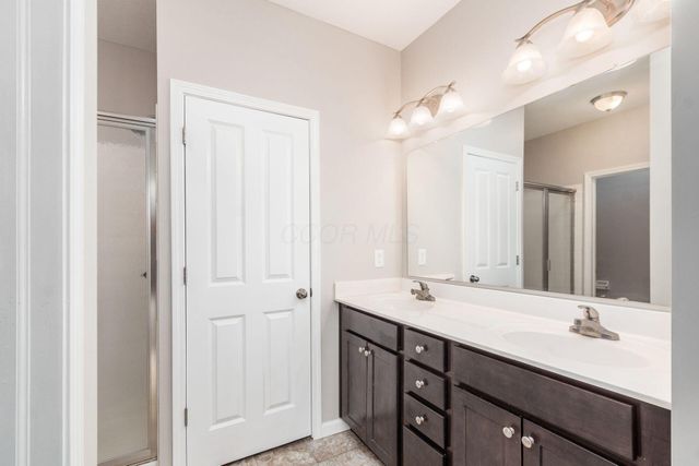 3732 Evelynton Avenue, Lewis Center, OH 43035