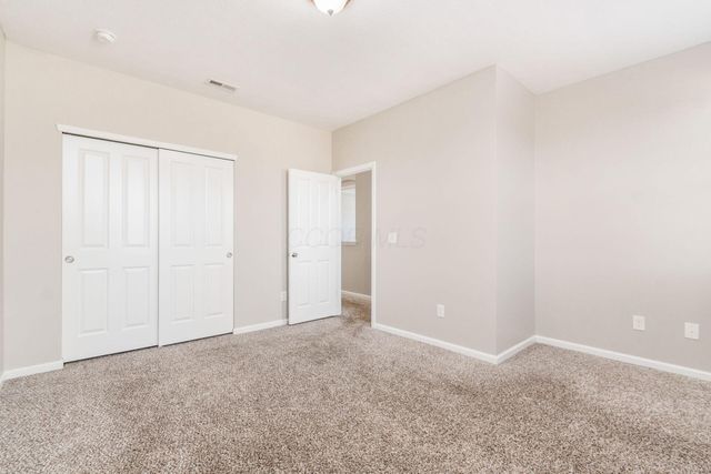 3732 Evelynton Avenue, Lewis Center, OH 43035