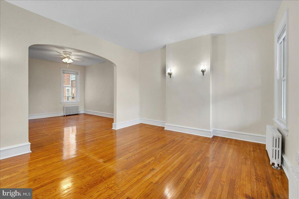 737 S HARRISON ST, Wilmington, DE 19805