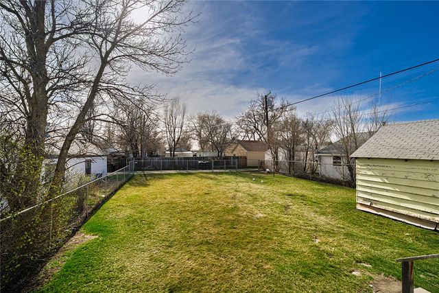 706 S 32nd Street, Billings, MT 59101