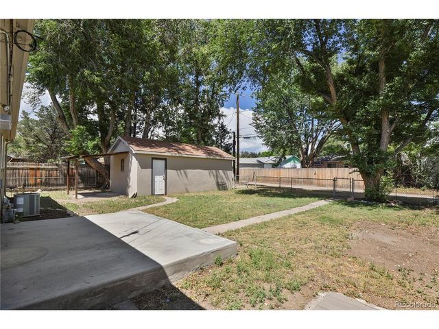 3211 N Institute St, Colorado Springs, CO 80907