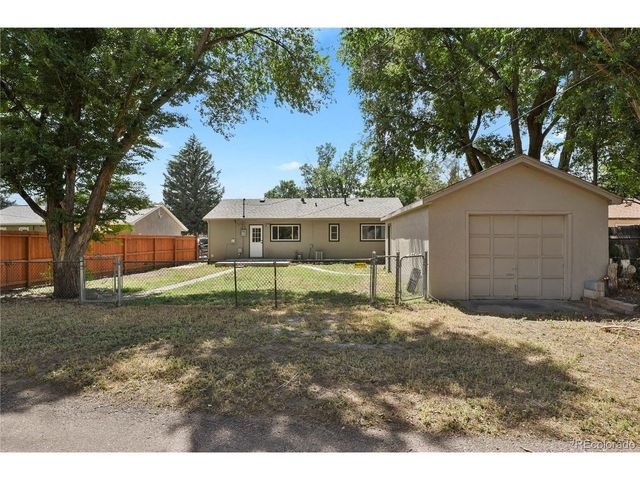 3211 N Institute St, Colorado Springs, CO 80907