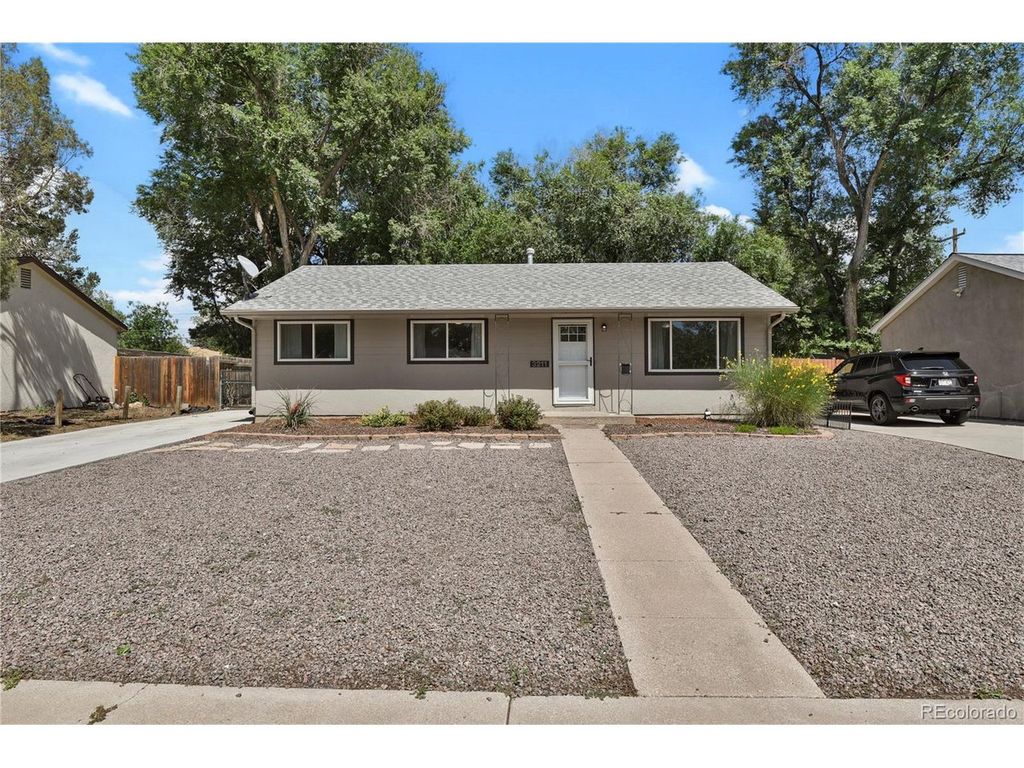 3211 N Institute St, Colorado Springs, CO 80907