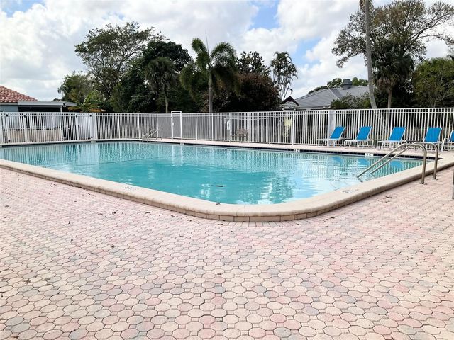 4602 Norfolk Island Pine Drive, Tamarac, FL 33319