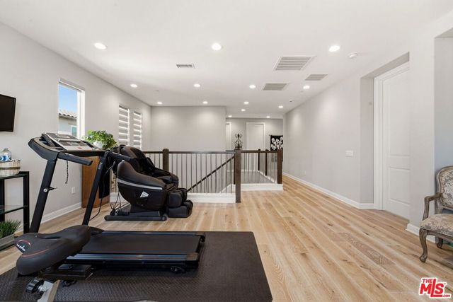20715 Butternut Circle, Porter Ranch, CA 91326