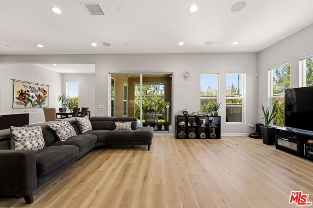 20715 Butternut Circle, Porter Ranch, CA 91326