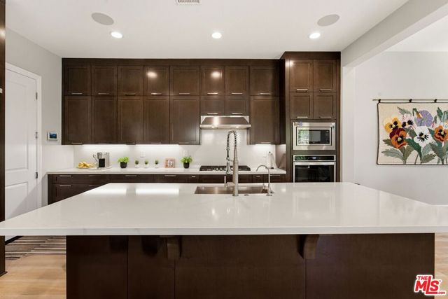 20715 Butternut Circle, Porter Ranch, CA 91326