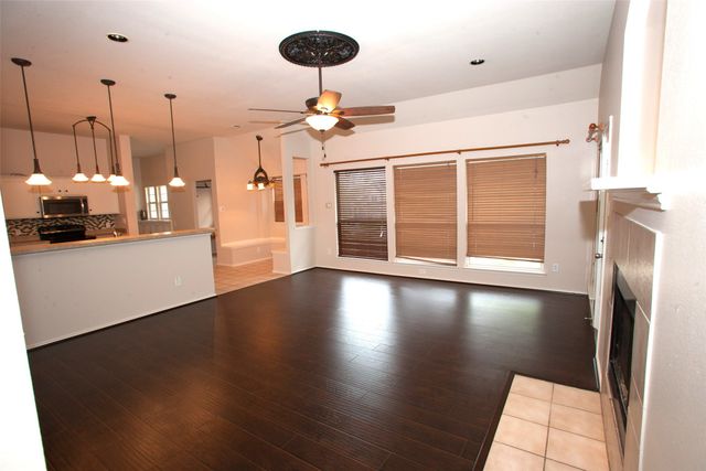 2406 Hillside Drive, Anna, TX 75409
