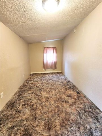 1712 Martha Street, St Joseph, MO 64504