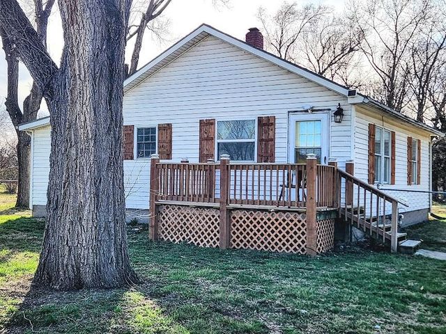 1712 Martha Street, St Joseph, MO 64504