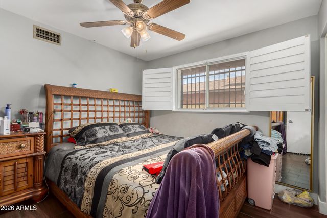 3033 W NORTHVIEW Avenue, Phoenix, AZ 85051
