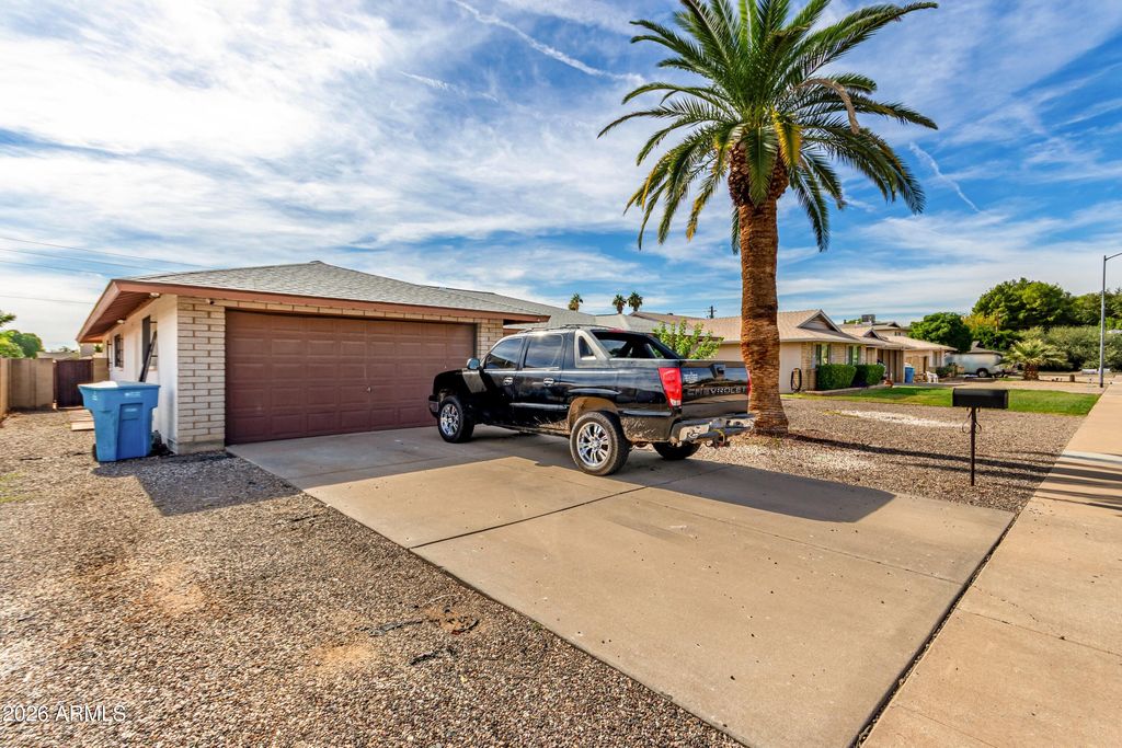 3033 W NORTHVIEW Avenue, Phoenix, AZ 85051 — photo 3