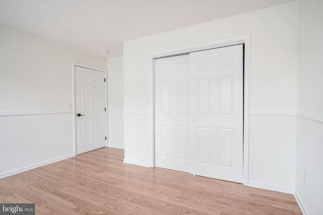 8 TROUT TRL, Delran, NJ 08075