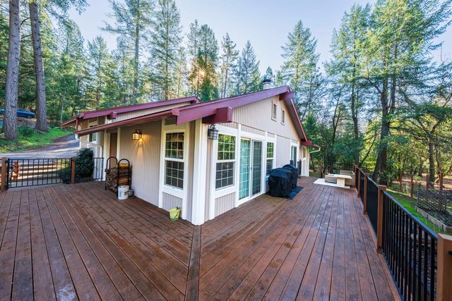 6212 Baywood Ct, Foresthill, CA 95631