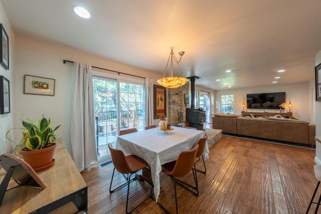 6212 Baywood Ct, Foresthill, CA 95631