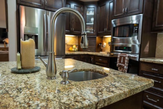 6212 Baywood Ct, Foresthill, CA 95631