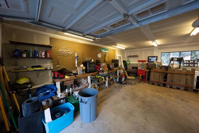 6212 Baywood Ct, Foresthill, CA 95631