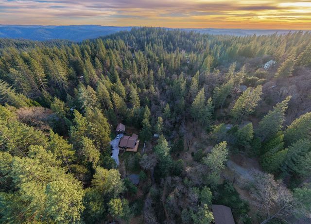 6212 Baywood Ct, Foresthill, CA 95631