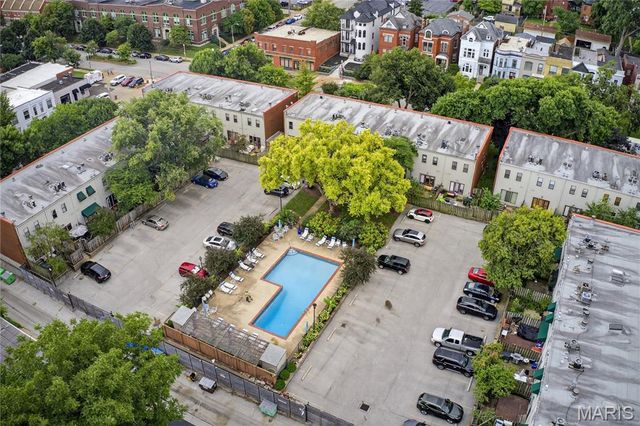 4303 Laclede Avenue D, St Louis, MO 63108