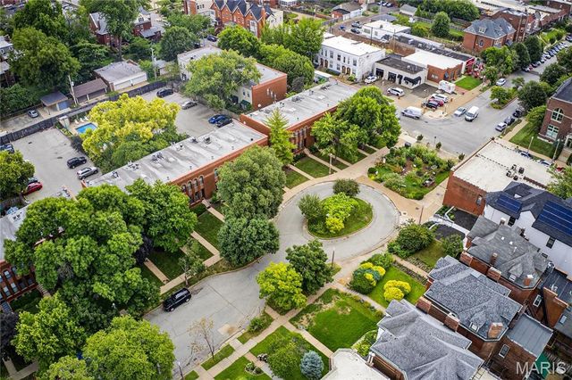 4303 Laclede Avenue D, St Louis, MO 63108