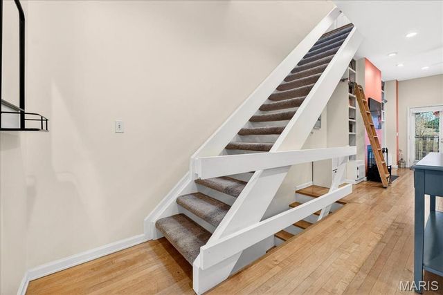 4303 Laclede Avenue D, St Louis, MO 63108