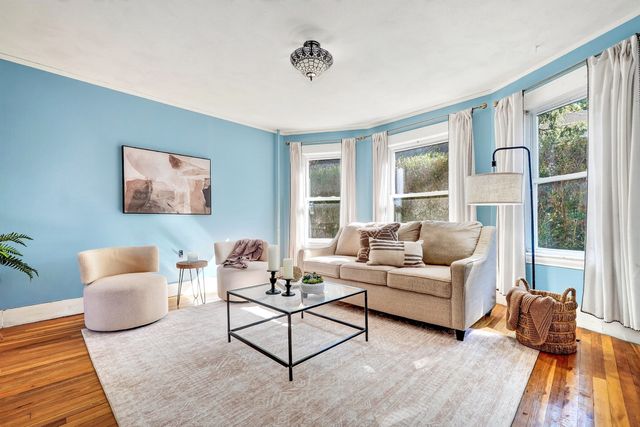 4-6 Crane Ave, Maynard, MA 01754