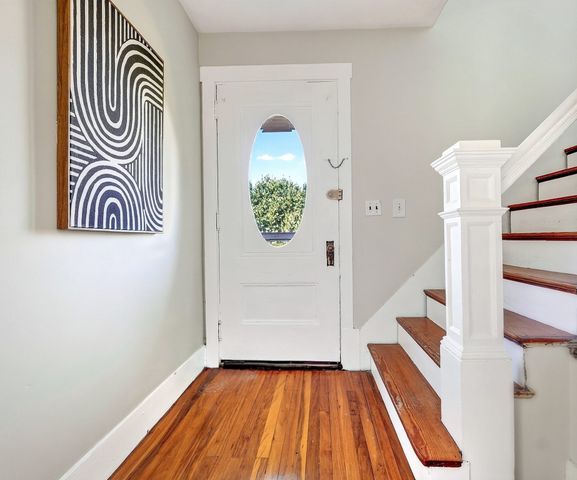 4-6 Crane Ave, Maynard, MA 01754