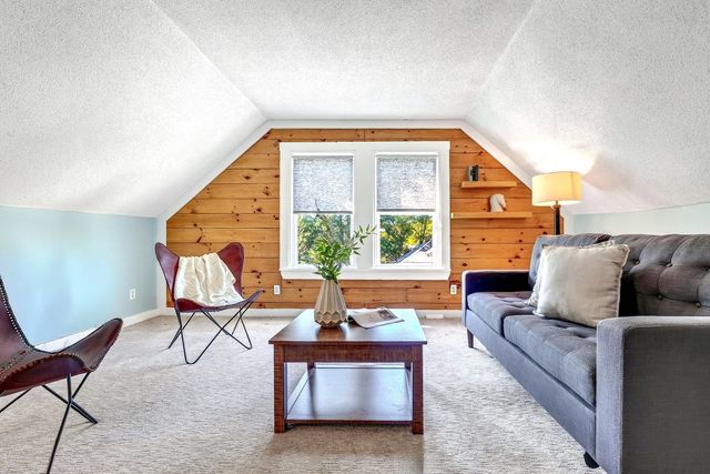 4-6 Crane Ave, Maynard, MA 01754
