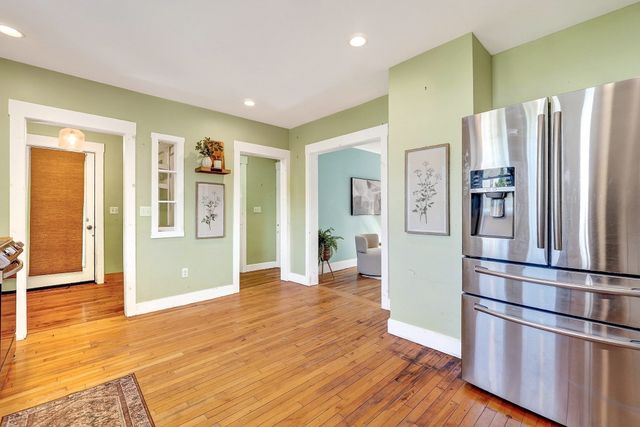 4-6 Crane Ave, Maynard, MA 01754