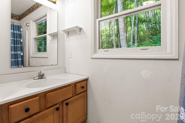 100 Summersweet Drive, Banner Elk, NC 28604