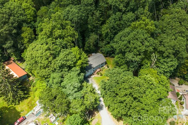 100 Summersweet Drive, Banner Elk, NC 28604