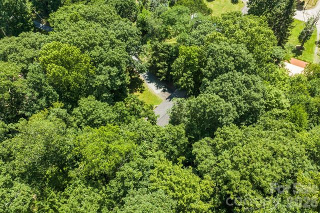 100 Summersweet Drive, Banner Elk, NC 28604