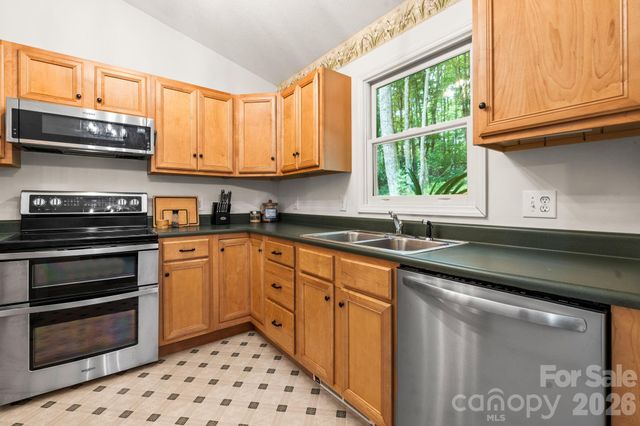 100 Summersweet Drive, Banner Elk, NC 28604