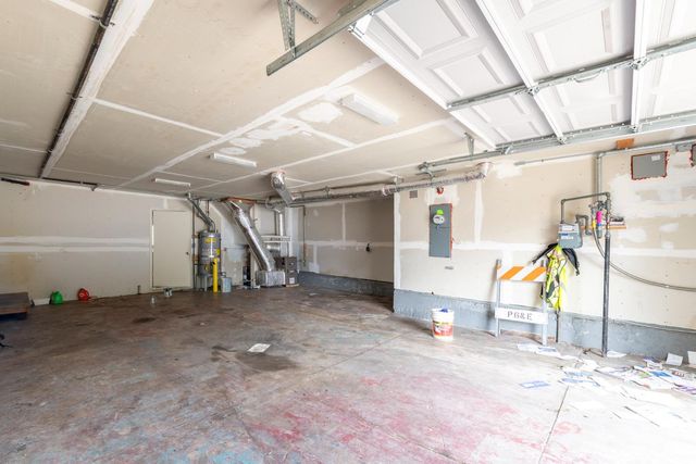 1515 Underwood Avenue, San Francisco, CA 94124