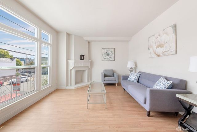 1515 Underwood Avenue, San Francisco, CA 94124