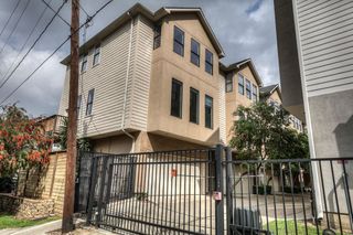 2310 Union Street A, Houston, TX 77007