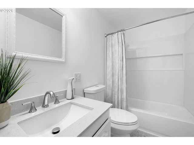 13375 Sw PEARL St, Beaverton, OR 97005