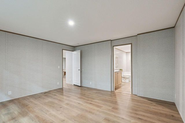 1001 Mustang Crossing Drive, Waller, TX 77484