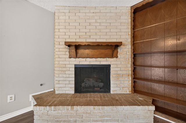 11710 N Petersham Drive, Houston, TX 77031